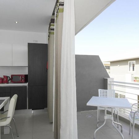 Modern Luxury Penthouse In Perfect Sliema Location 아파트 외부 사진