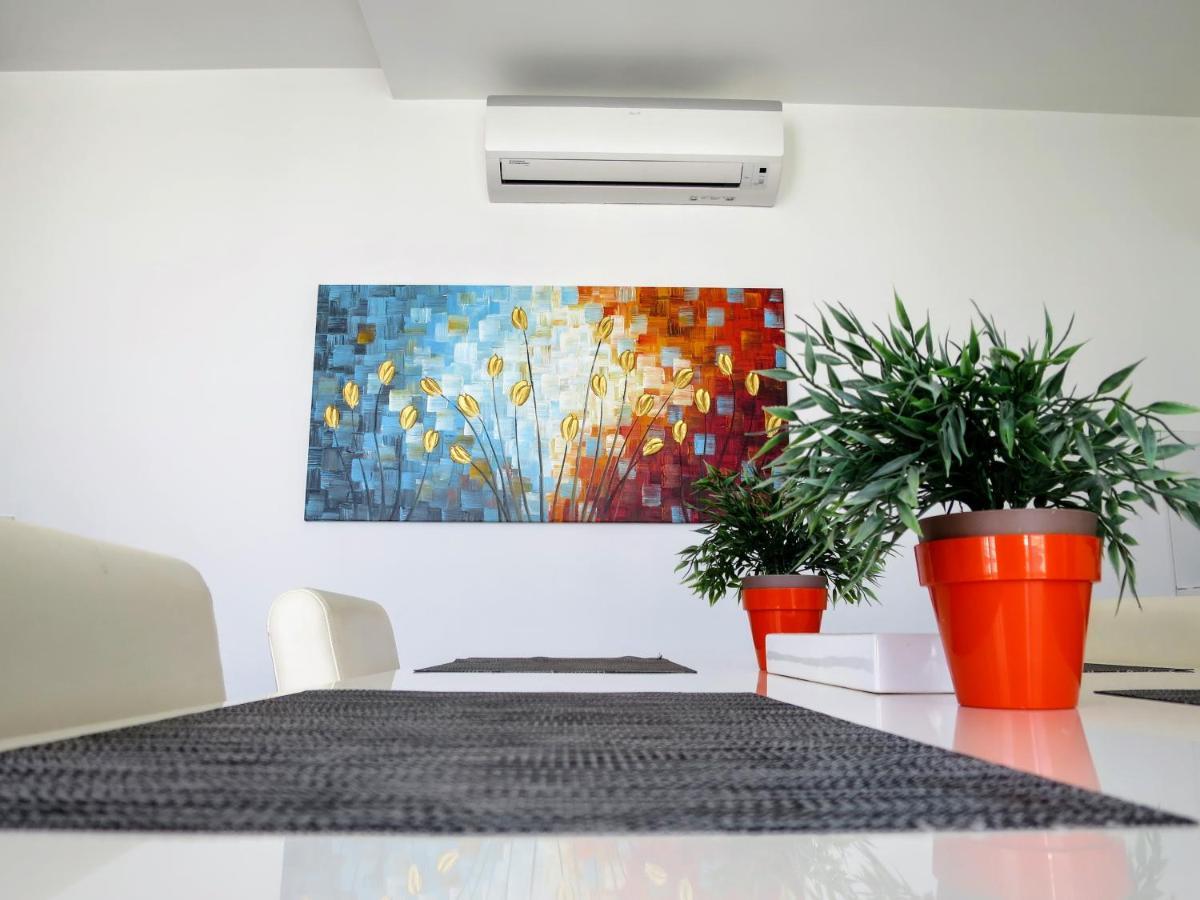 Modern Luxury Penthouse In Perfect Sliema Location 아파트 외부 사진