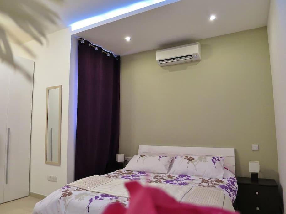 Modern Luxury Penthouse In Perfect Sliema Location 아파트 외부 사진