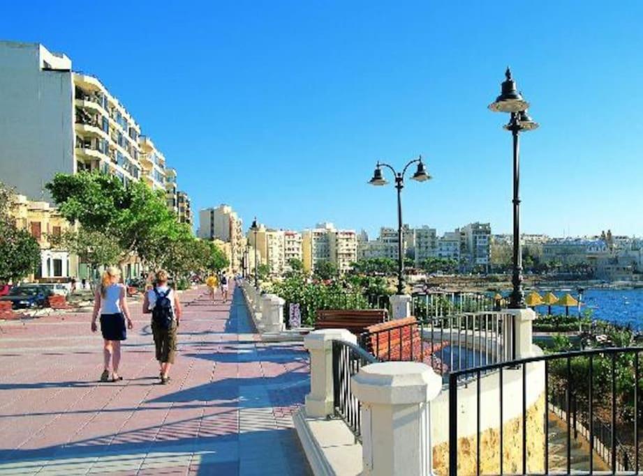 Modern Luxury Penthouse In Perfect Sliema Location 아파트 외부 사진