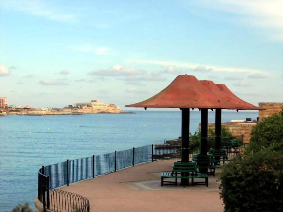 Modern Luxury Penthouse In Perfect Sliema Location 아파트 외부 사진